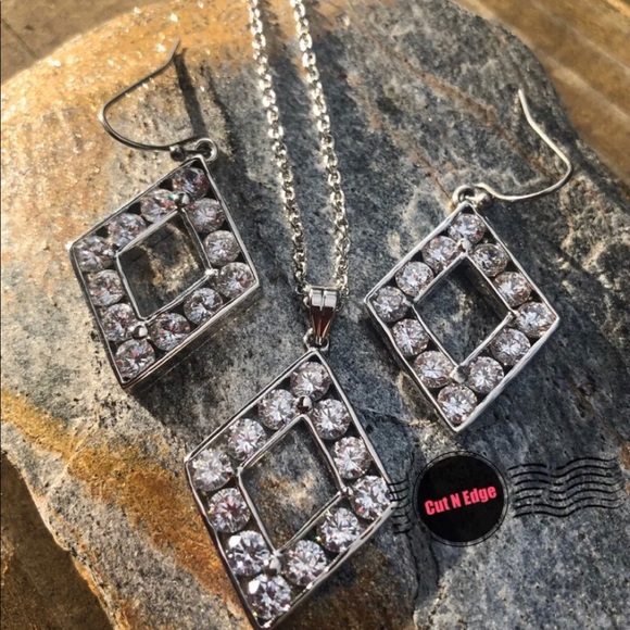 Montana Silversmith Jewelry Set - Picture 4 of 6